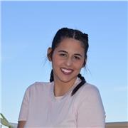 Soy maestra de Educación Primaria, por lo que daría clases a niños de entre 6 y 12 años en Sevilla o Dos Hermanas